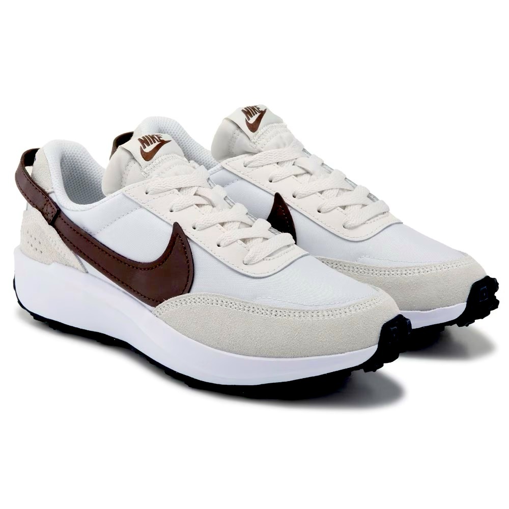 Nike women’s waffle retro debut sneaker